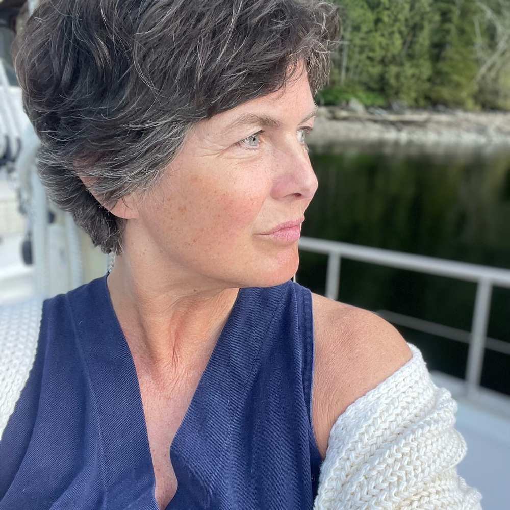 Meet your Posher, Suzanne